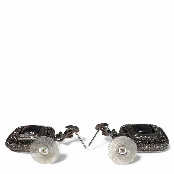 Chanel Silver Toned Filigree Frame and Black Square Stone 2009 Drop Earrings - Picture 4 of 5